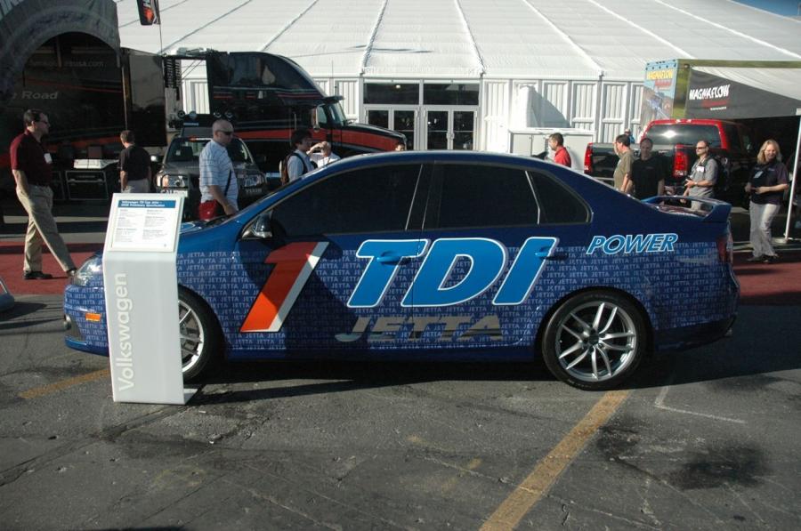  Volkswagen Jetta TDi Cup Racer 2007 года  (фото 8 из 8)